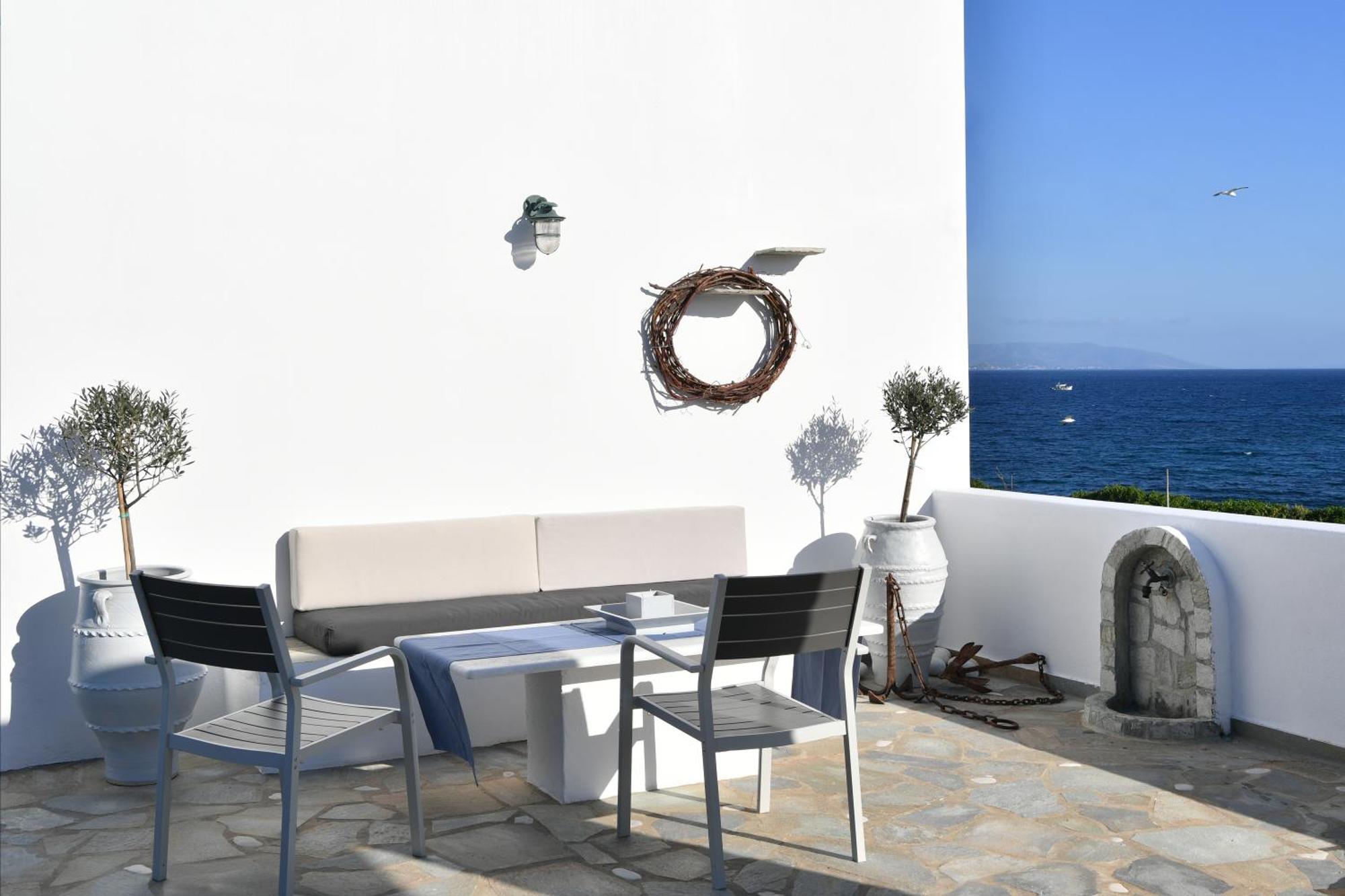 Villa Nava Devine Water Front House In Ambelas Extérieur photo
