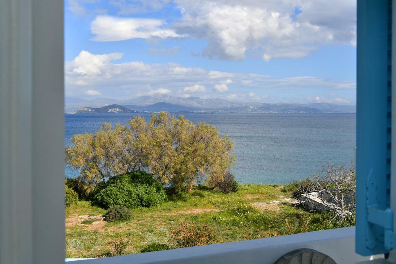 Villa Nava Devine Water Front House In Ambelas Extérieur photo