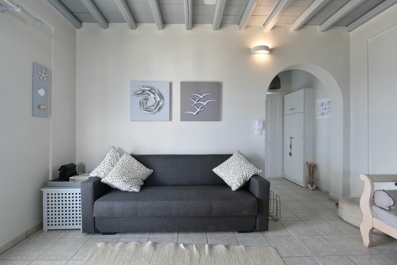 Villa Nava Devine Water Front House In Ambelas Extérieur photo