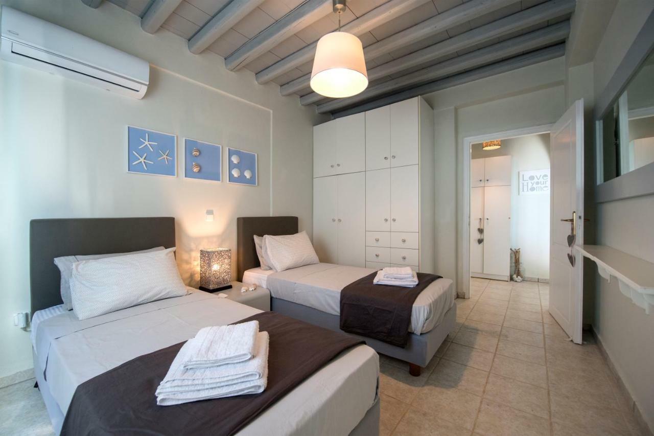 Villa Nava Devine Water Front House In Ambelas Extérieur photo